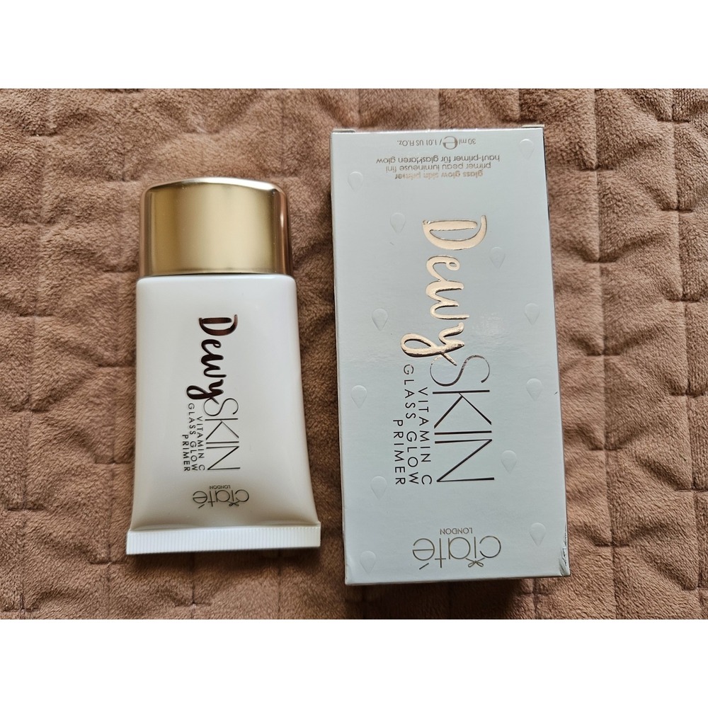 NIB Sealed Ciate London Dewy Skin Vitamin C Glass Glow Primer 1.01 oz.
